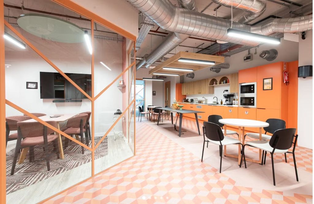 Property photo 3 of 6