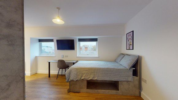 Property photo 2 of 6 8885788.Jpg
