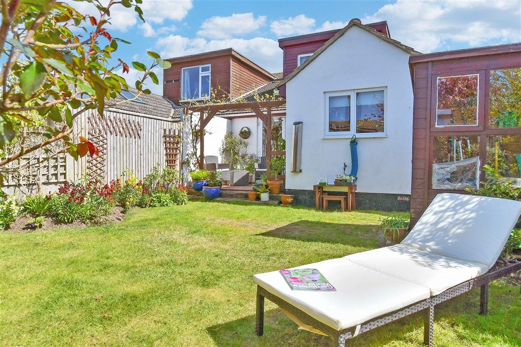 Additional image 11 of 4 bed chalet for saleKeymer Avenue, Peacehaven, East Sussex BN10