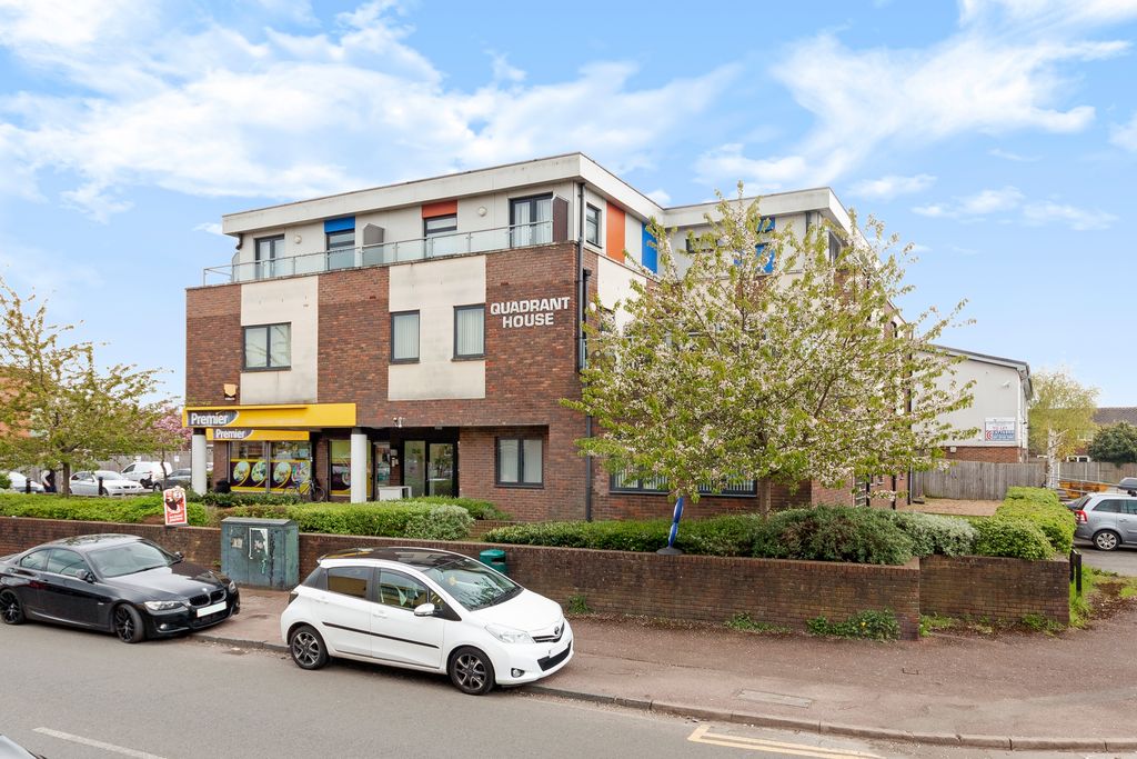 Property photo 1 of 7