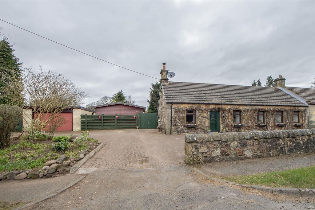 Property photo 1 of 34 Front