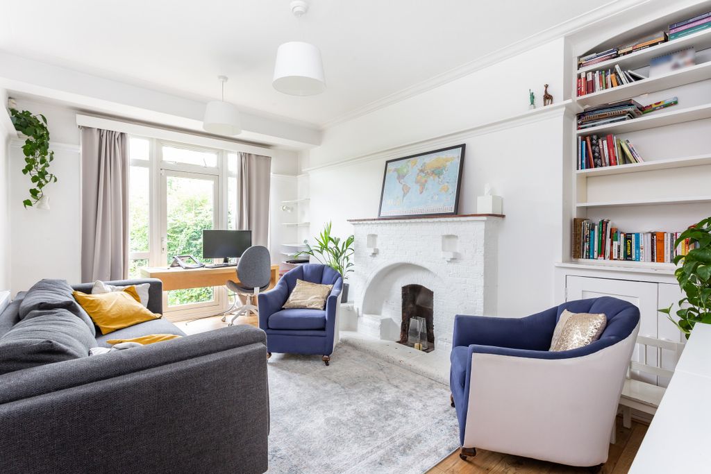 Property photo 1 of 8 1