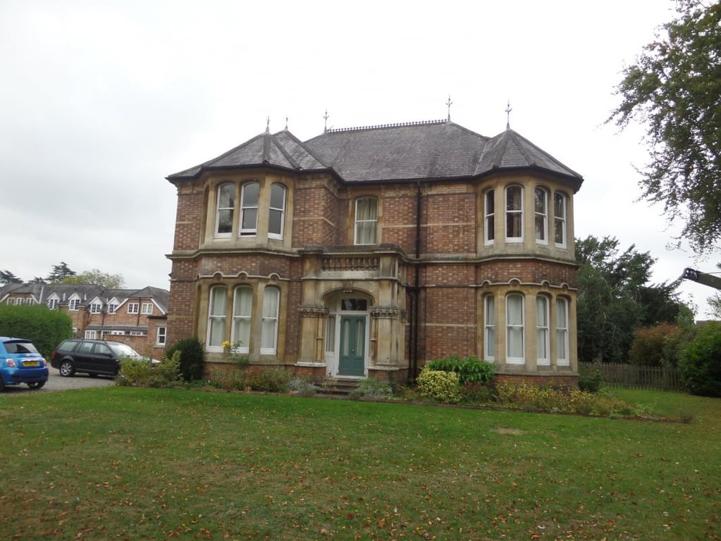 Property photo 1 of 10