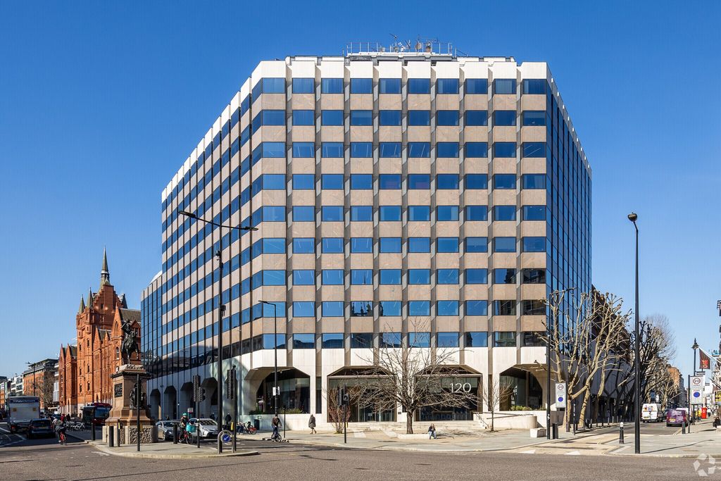 Property photo 1 of 6