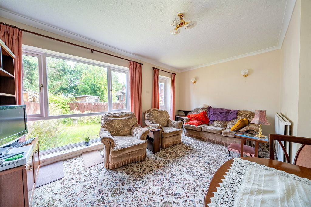 Property photo 3 of 18 Picture No. 15