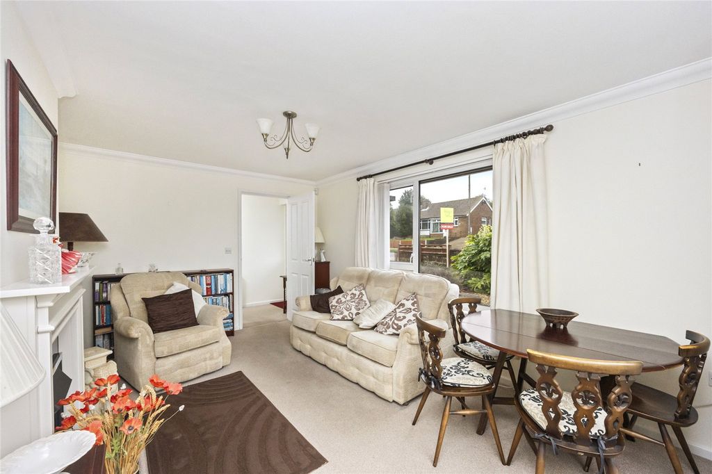 Property photo 2 of 14 Picture No. 08