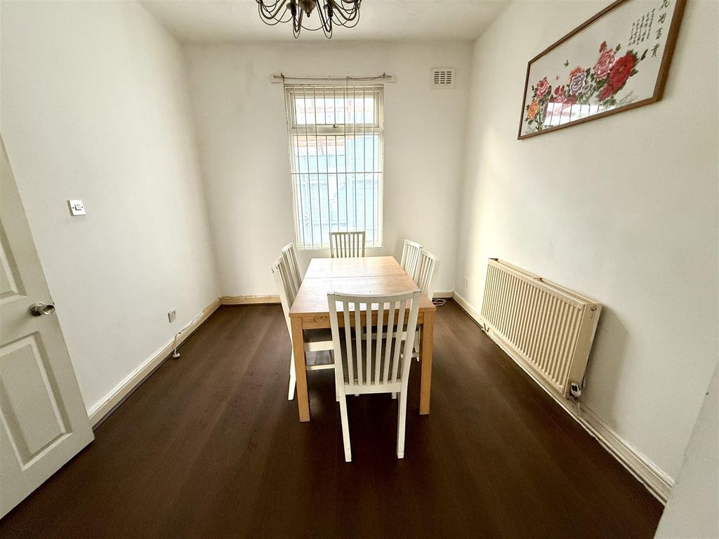 Property photo 3 of 17 Img_5233.Jpeg