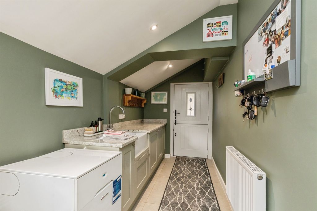 Additional image 18 of 5 bed farmhouse for saleBowerhill, Melksham SN12
