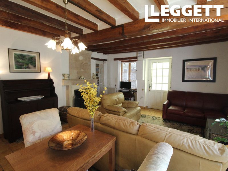 Property photo 2 of 10