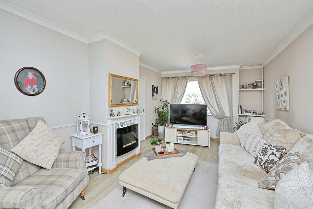 Property photo 2 of 22 Pbox-Img.Jpg