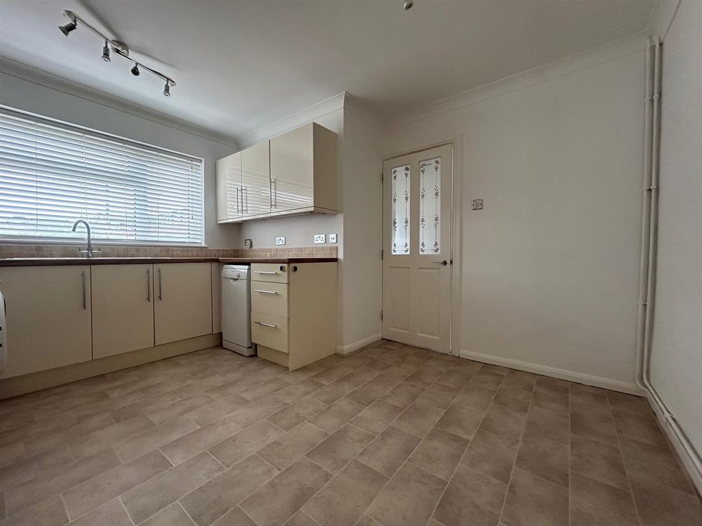 Property photo 3 of 17 6.Jpg