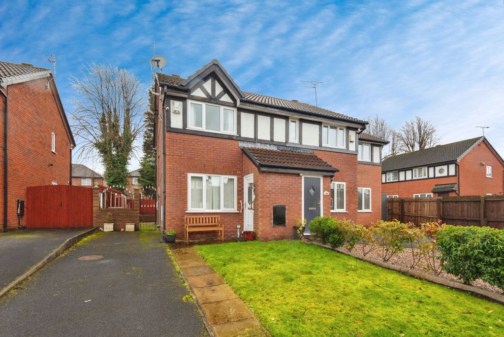 Property photo 1 of 18 Pbox-Img.Jpg