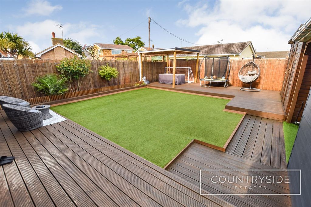 Property photo 2 of 24 Rear Garden