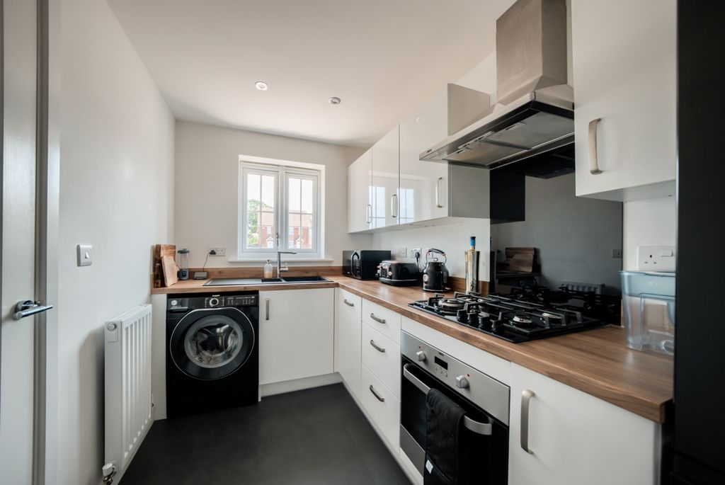 Property photo 3 of 15 Xt5A2681-Hdr(3)