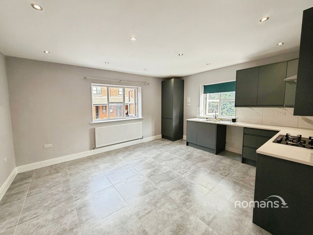 Property photo 1 of 7 Pbox-Img.Jpg