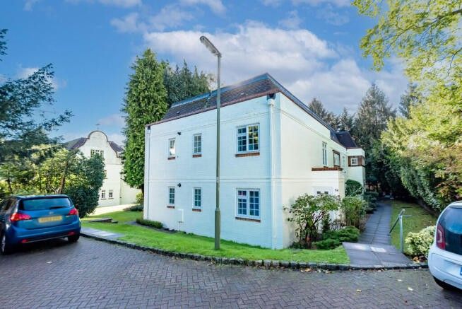 Property photo 1 of 9