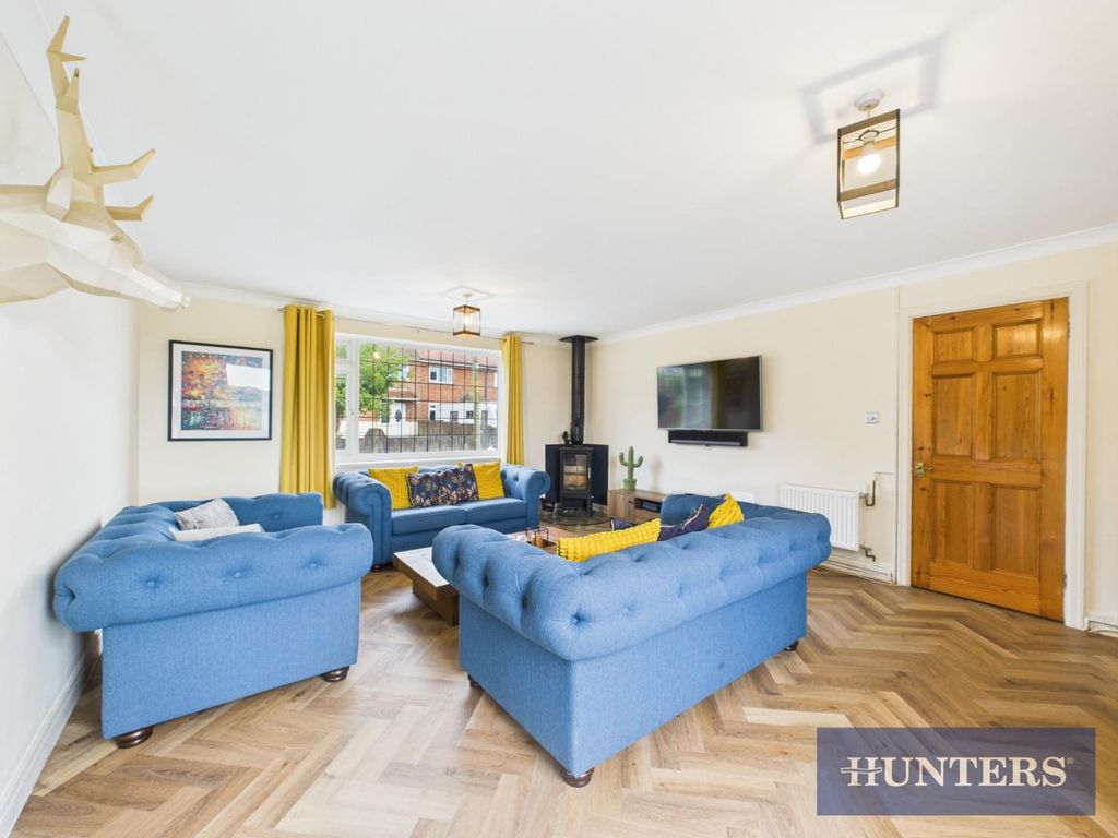 Property photo 2 of 21 Cam05333G0-Pr0237-Still012.Jpg