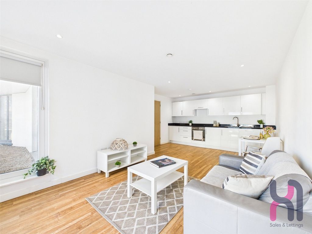 Property photo 1 of 10 Picture No. 35