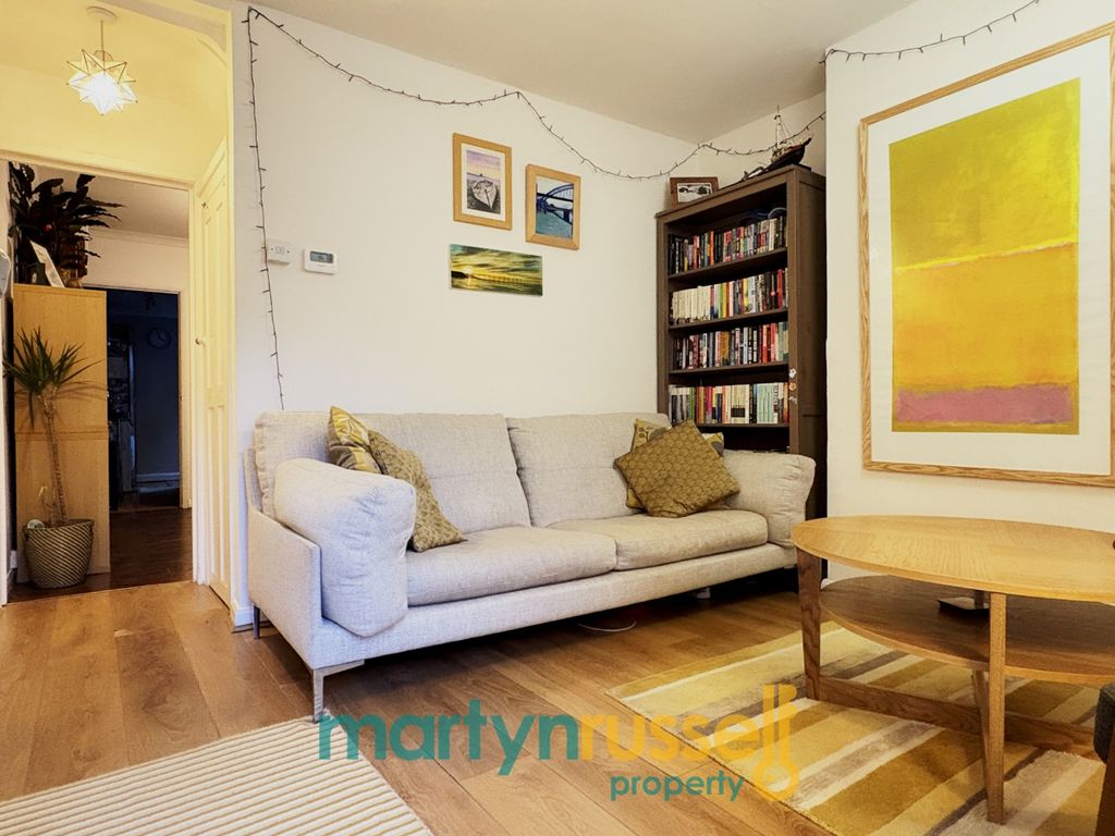 Property photo 2 of 14 4645462