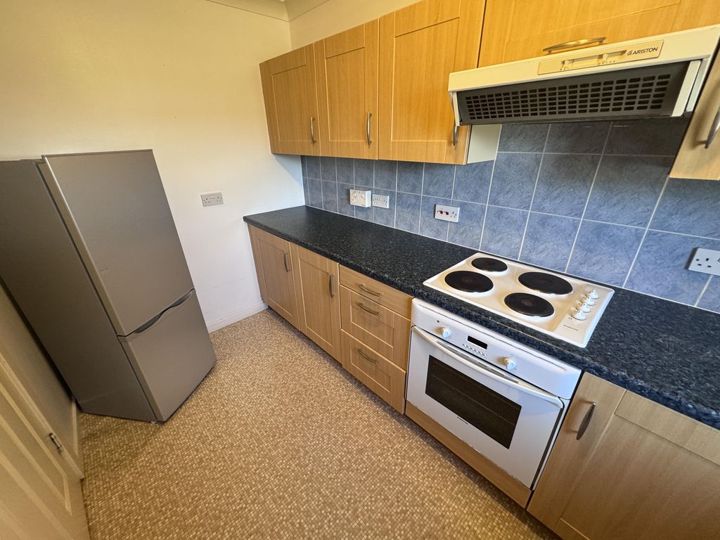 Property photo 2 of 22