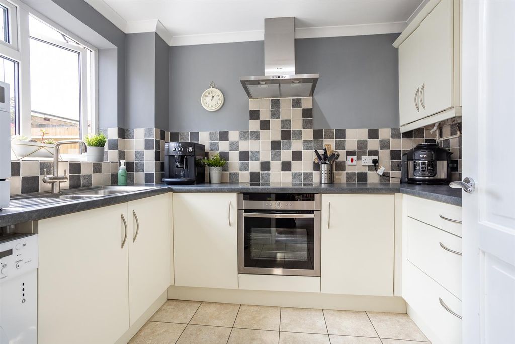 Property photo 3 of 37 Shillan-52.Jpg