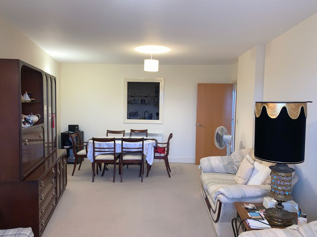 Property photo 2 of 11 Gallery