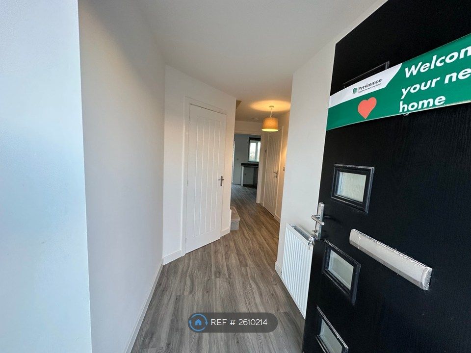 Property photo 1 of 16 Hall
