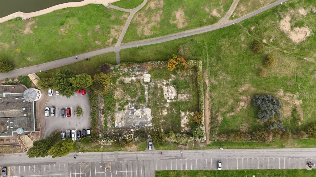 Property photo 2 of 4 Photo 23