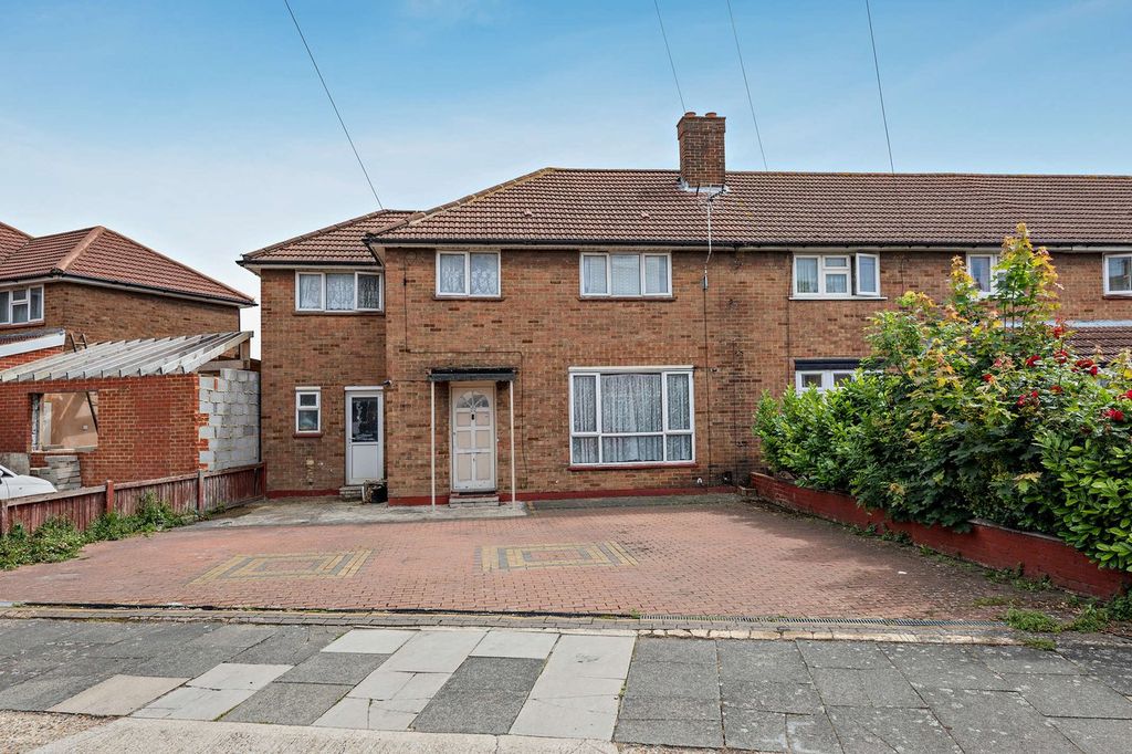 Property photo 1 of 20
