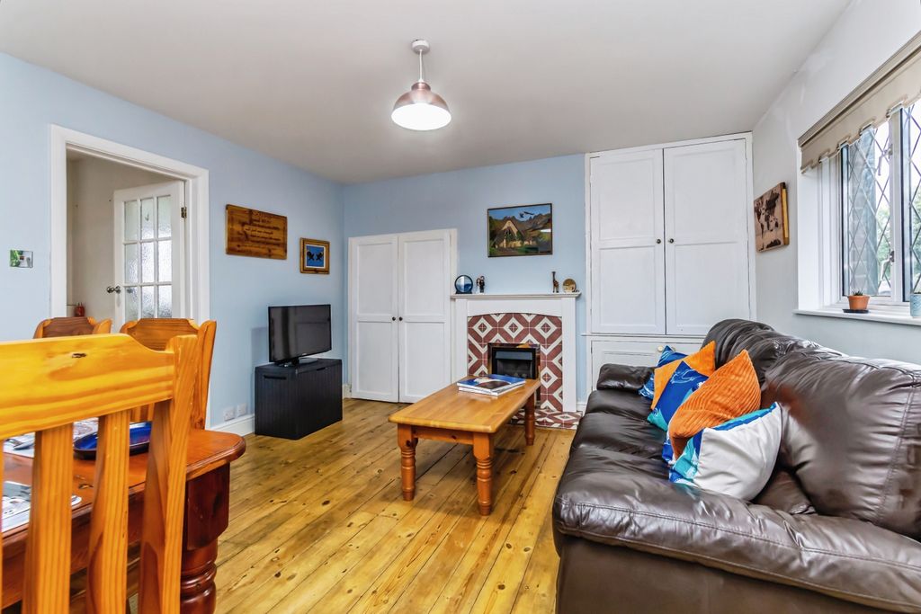 Property photo 3 of 16 Living Room 3