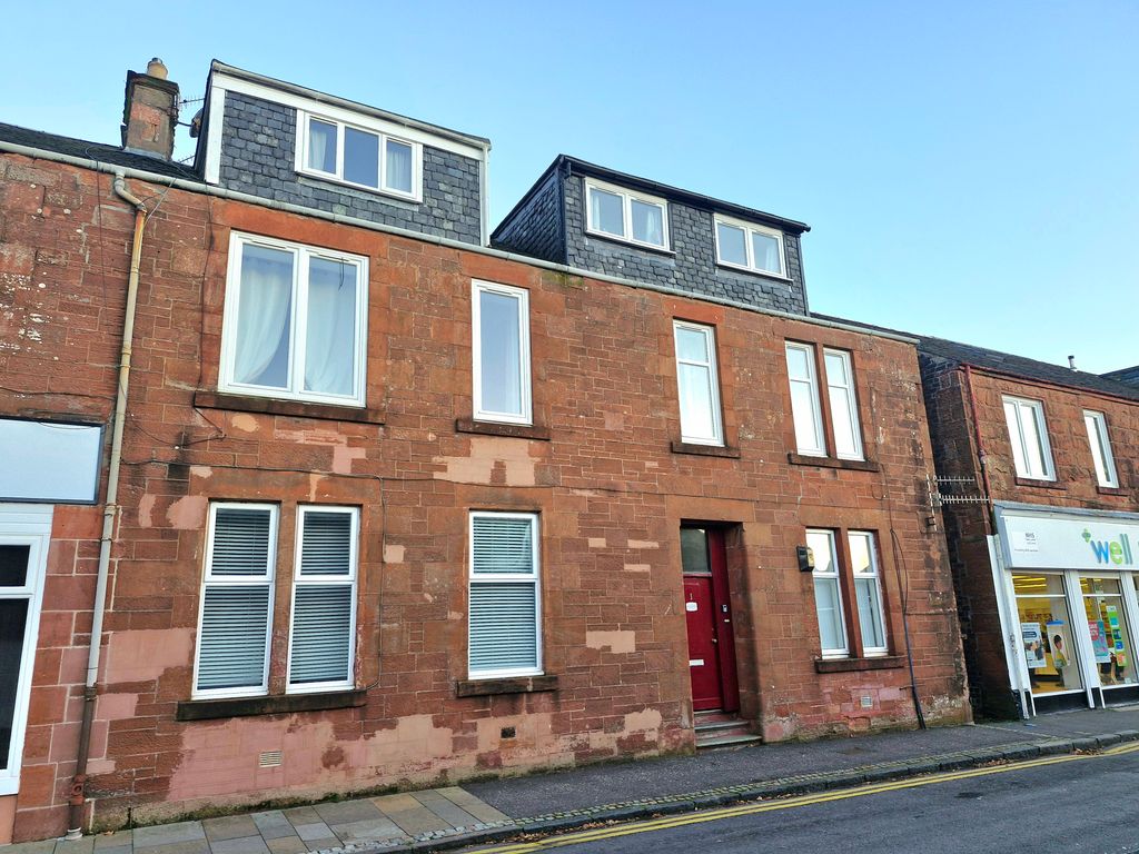 Property photo 1 of 7 External