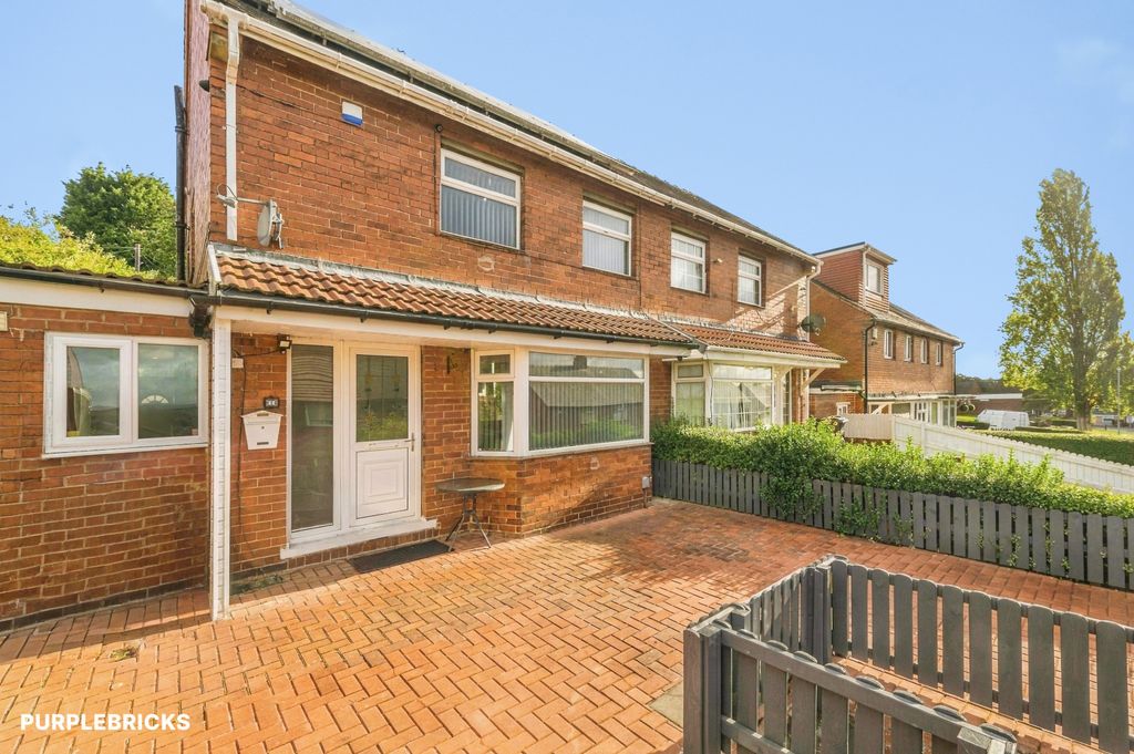 Property photo 1 of 20