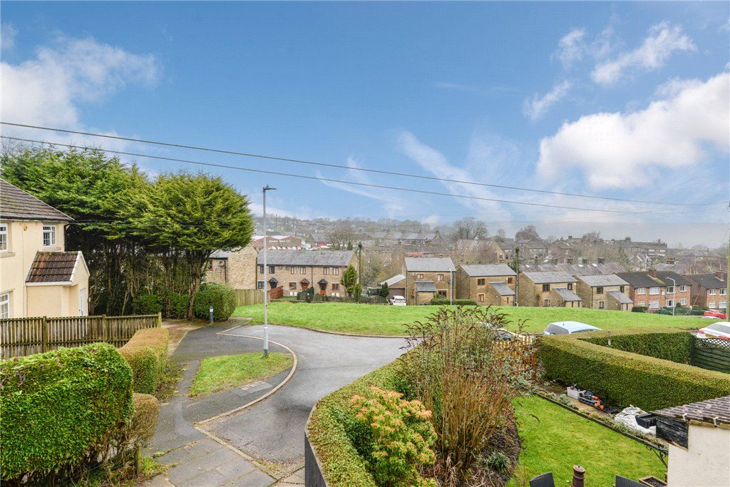 Property photo 2 of 18 Outlook