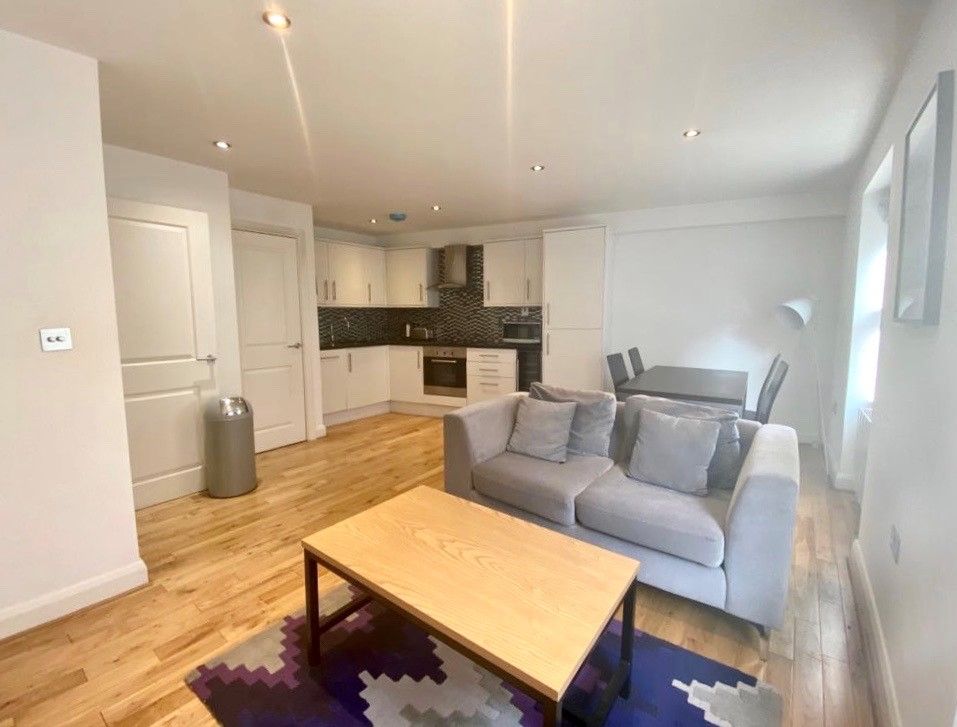 Property photo 3 of 5