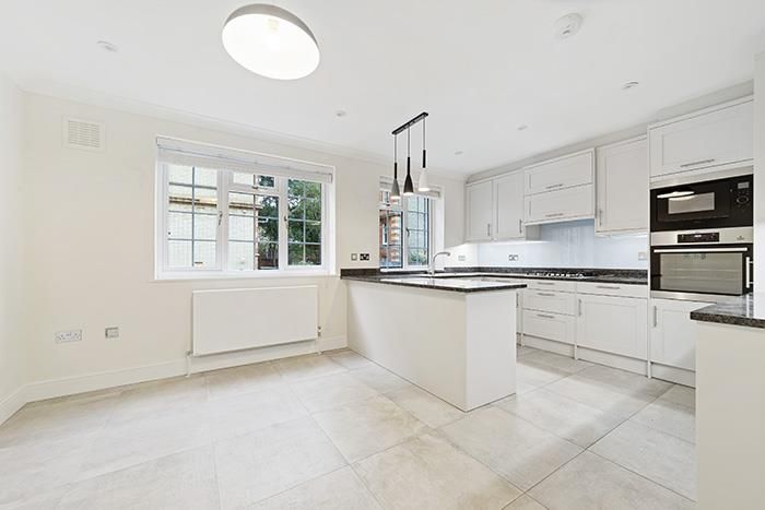 Property photo 1 of 11 4 Robert Close W9 1By-Low Res-1.Jpg