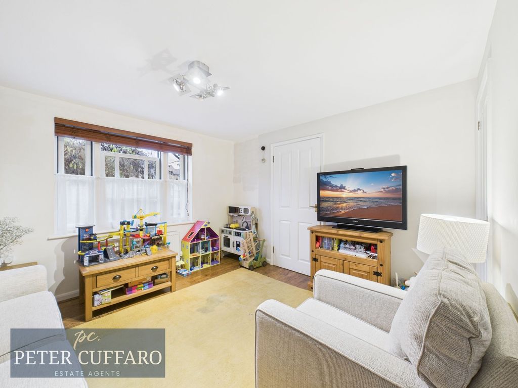 Property photo 2 of 15