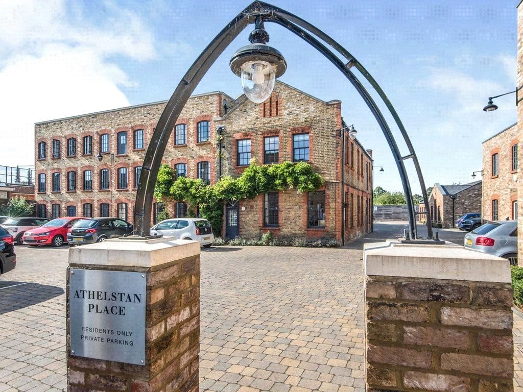 Property photo 2 of 12 Picture No. 10