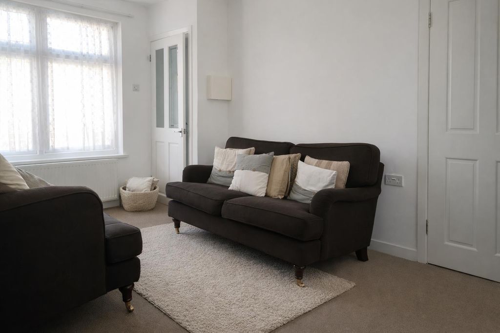 Property photo 3 of 8 File_00000000Abc872469Ffb00026B682306.Png