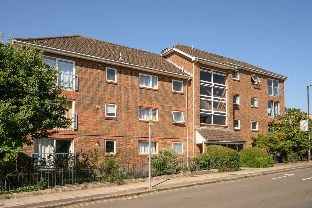 Property photo 1 of 8 Picture No. 05