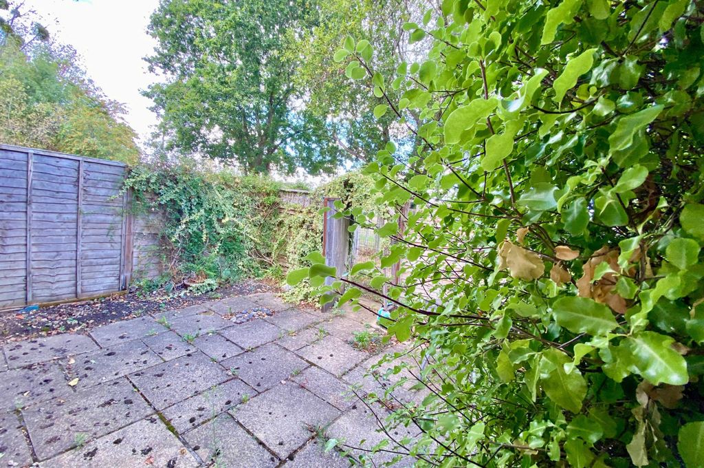 Property photo 3 of 22 Forestside Gardens (19)