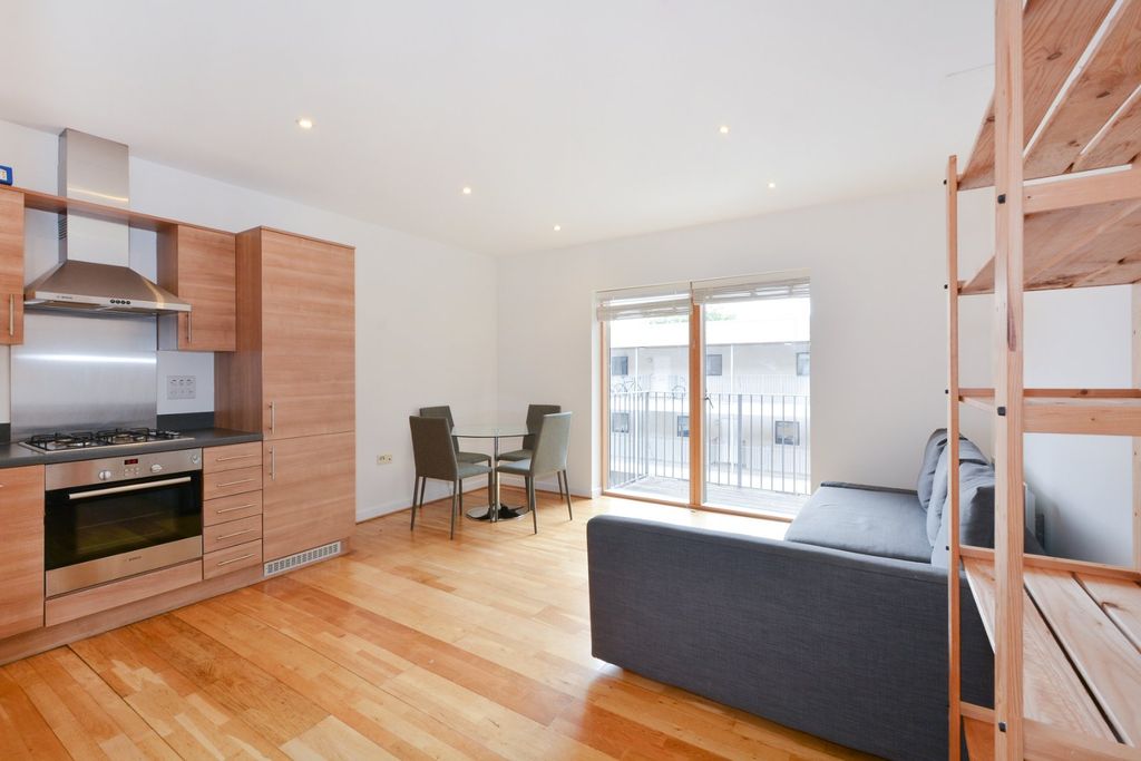 Property photo 2 of 14 Open Plan Living