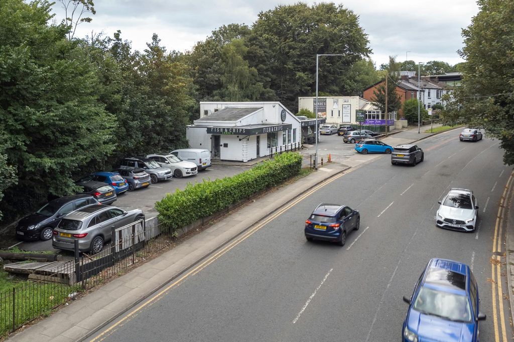 Property photo 2 of 3 Unsworth Property Investment Bl9 9Tp 001.Jpg