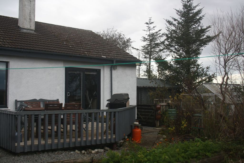 Additional image 8 of 3 bed detached bungalow for saleGriminish, Isle Of Benbecula HS7