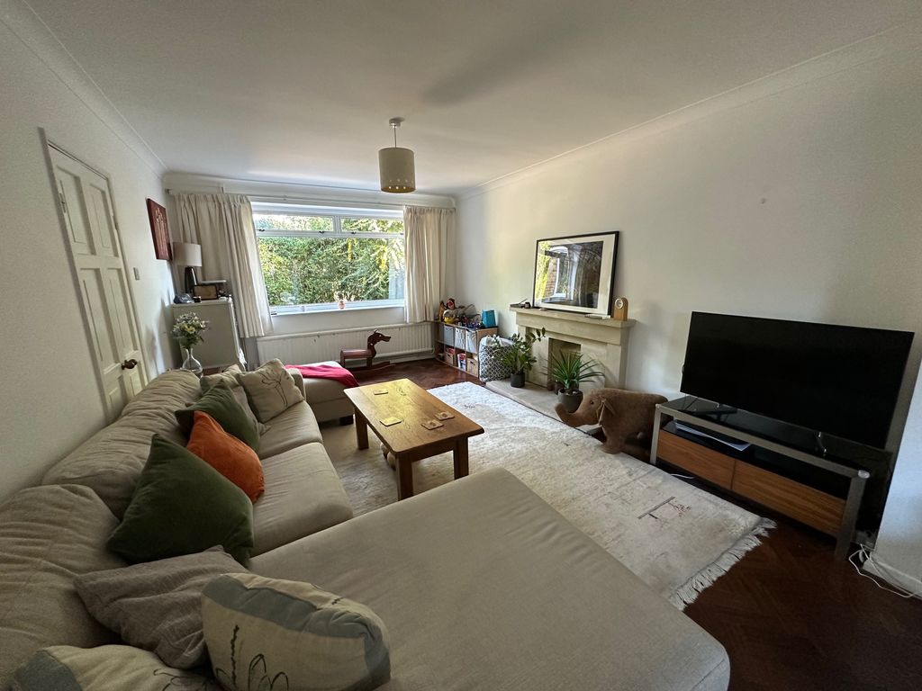 Property photo 3 of 15