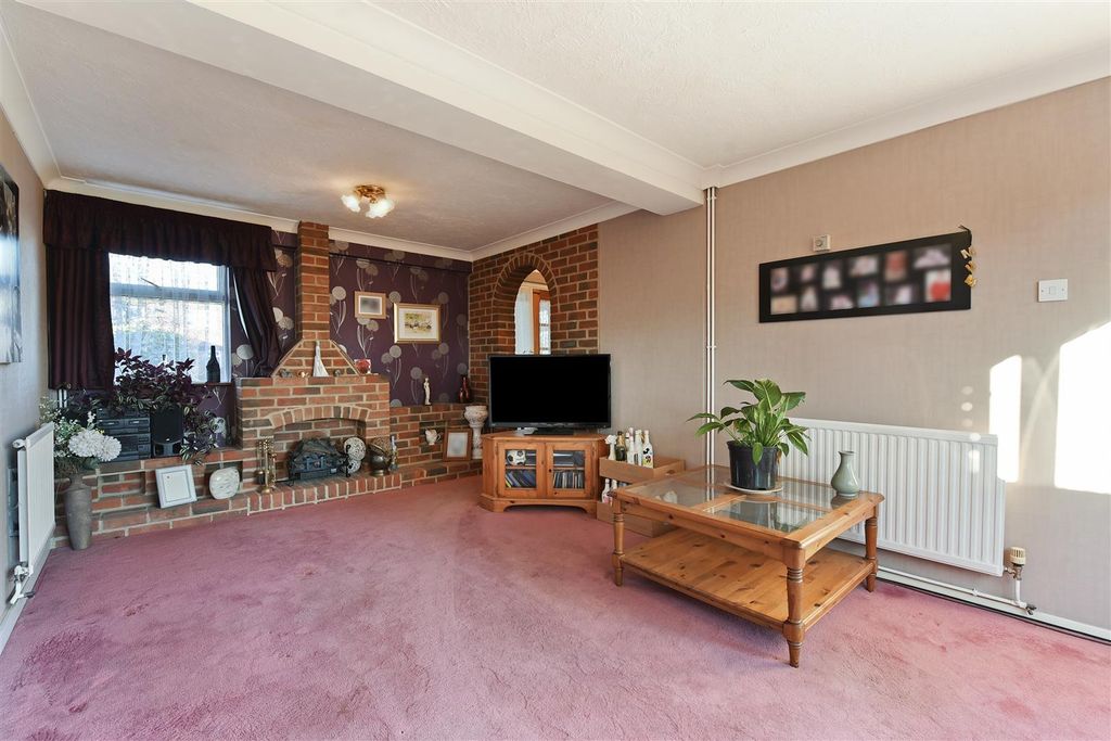 Property photo 2 of 21 Sketch_Ph16_6315303.Jpg