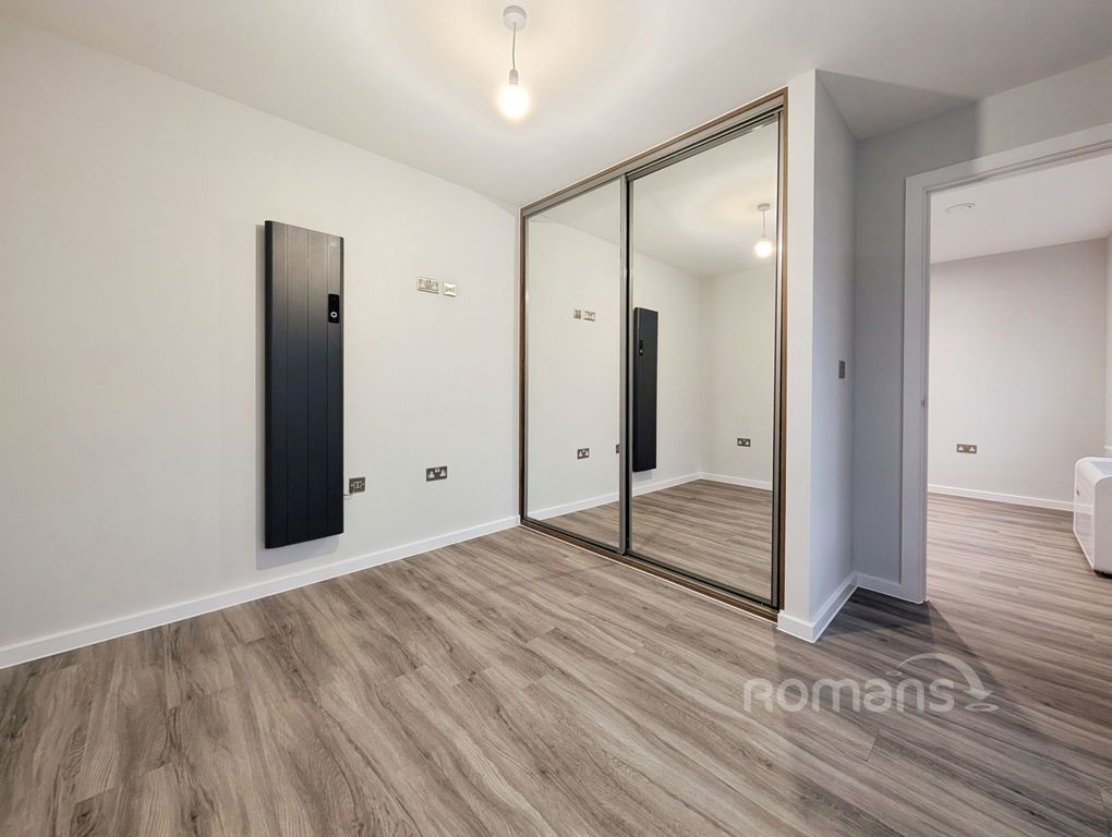 Property photo 3 of 5 Pbox-Img.Jpg