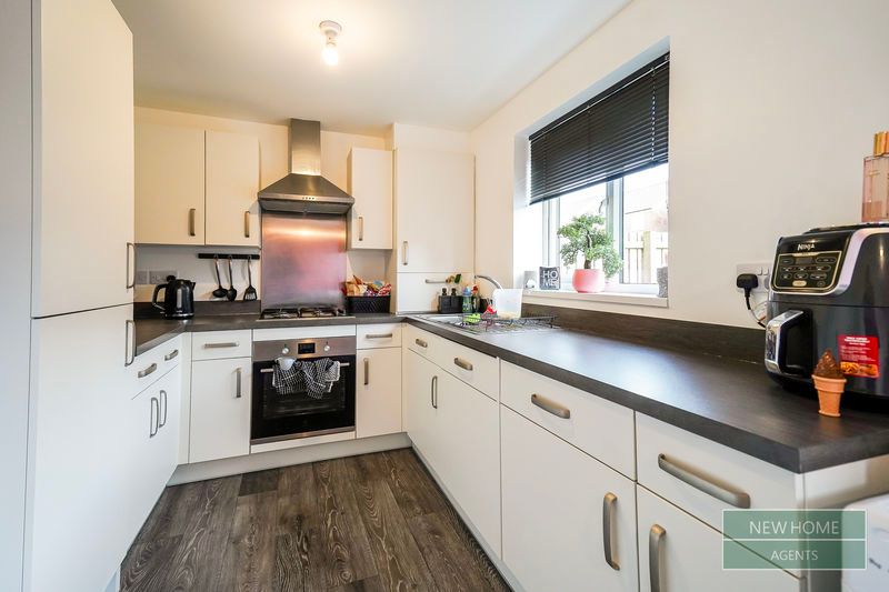 Property photo 3 of 15 Photo 12