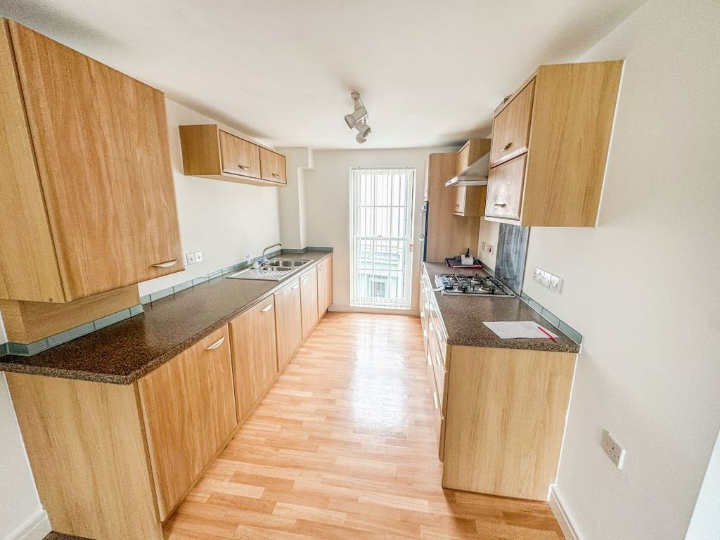 Property photo 3 of 10 Image 3