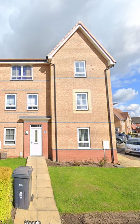 Property photo 3 of 18