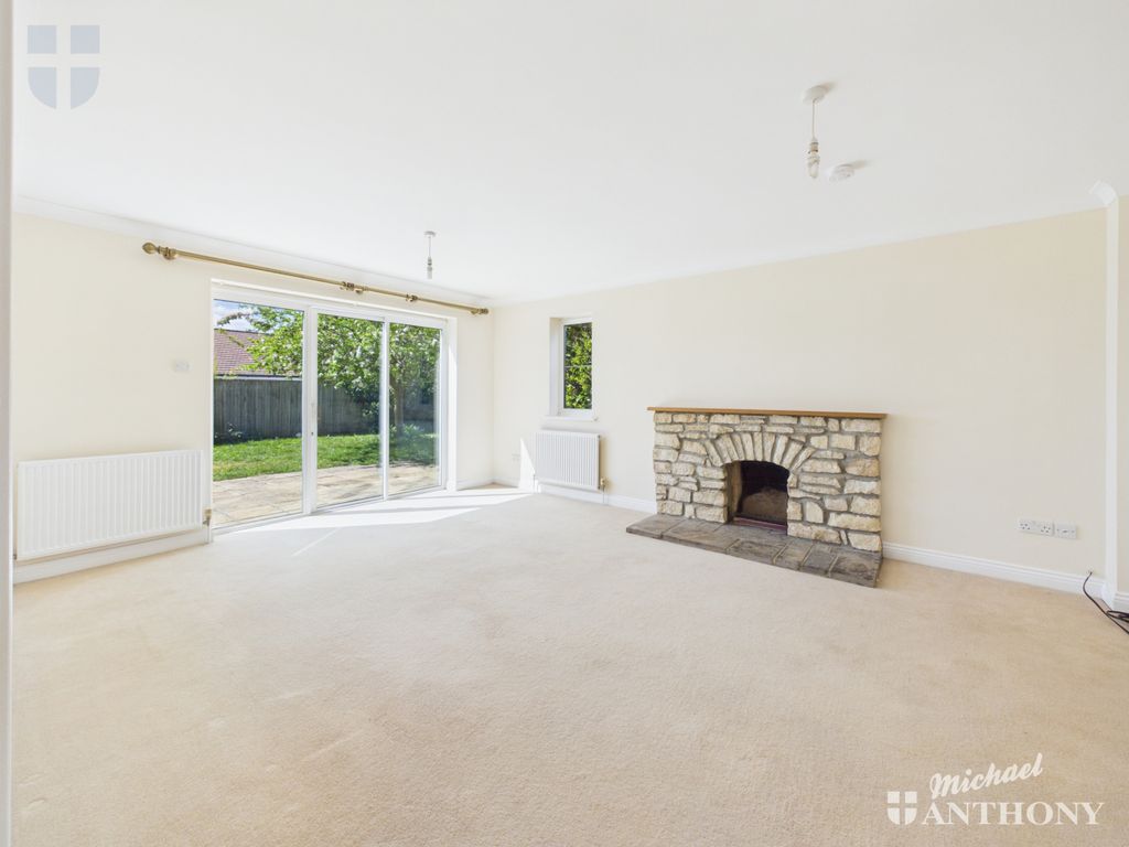 Property photo 2 of 14 Cam03852G0-Pr0634-Still005